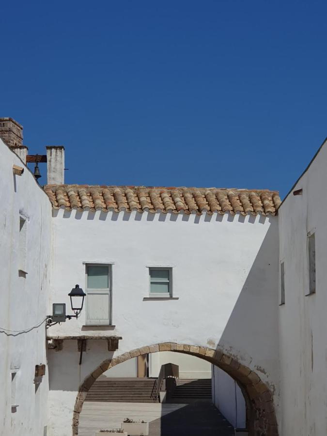 Moon'S Tower Suite&Rooms Portoscuso Exterior photo